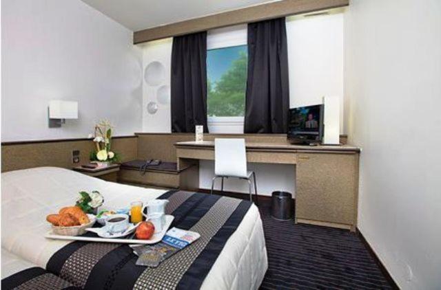 Ibis Styles Toulouse Nord Sesquieres Hotell Rum bild