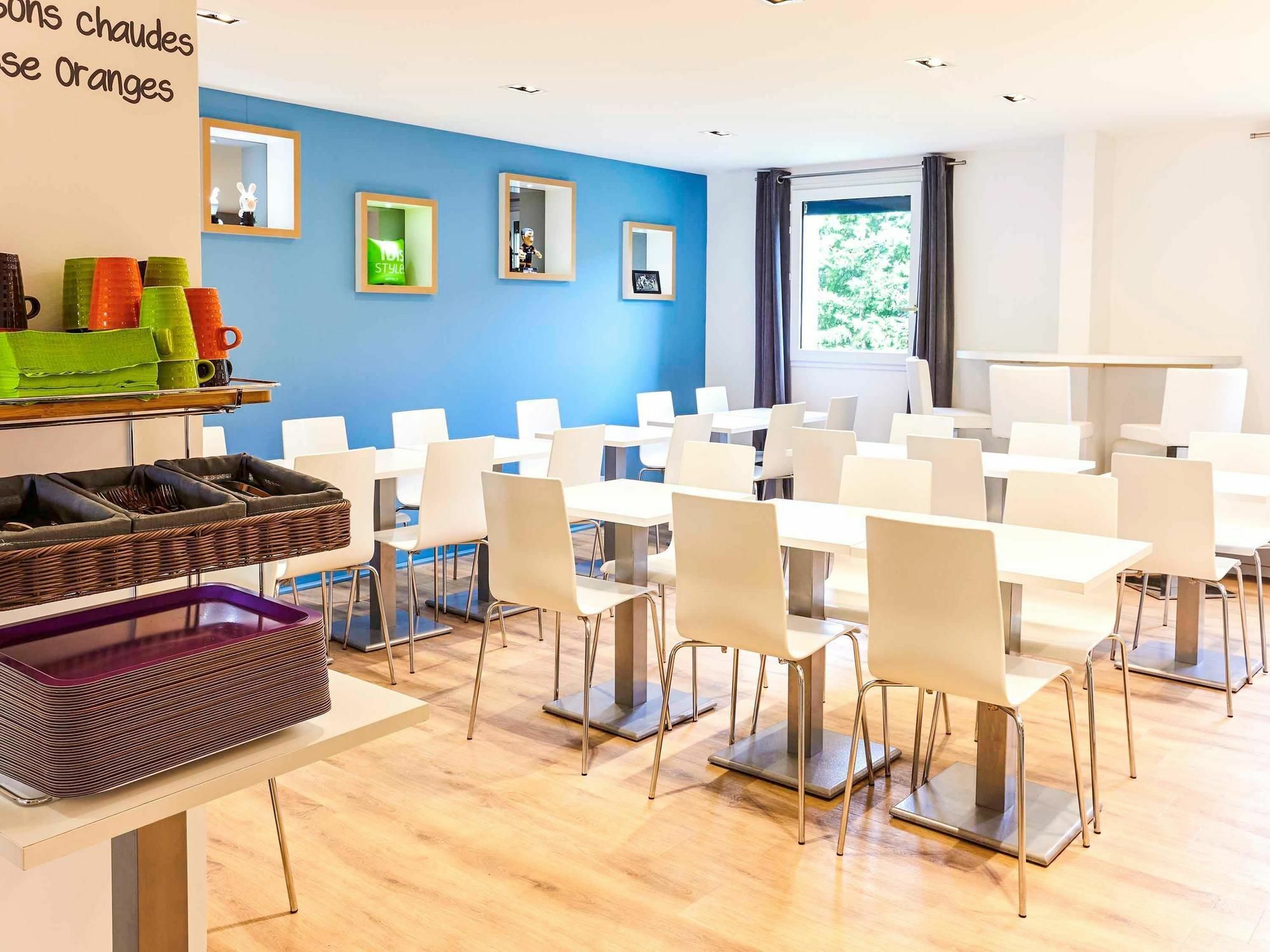 Ibis Styles Toulouse Nord Sesquieres Hotell Exteriör bild