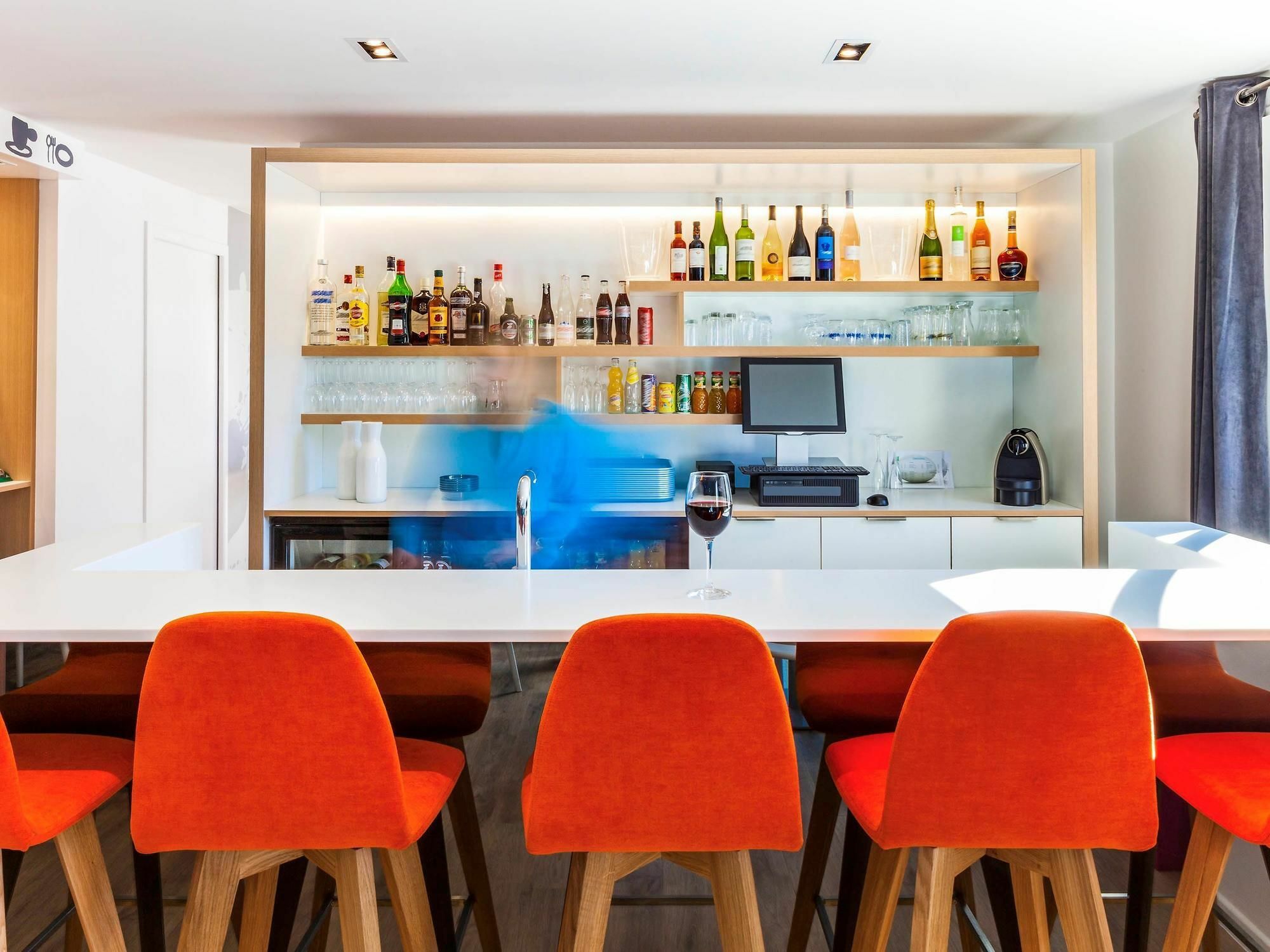 Ibis Styles Toulouse Nord Sesquieres Hotell Exteriör bild